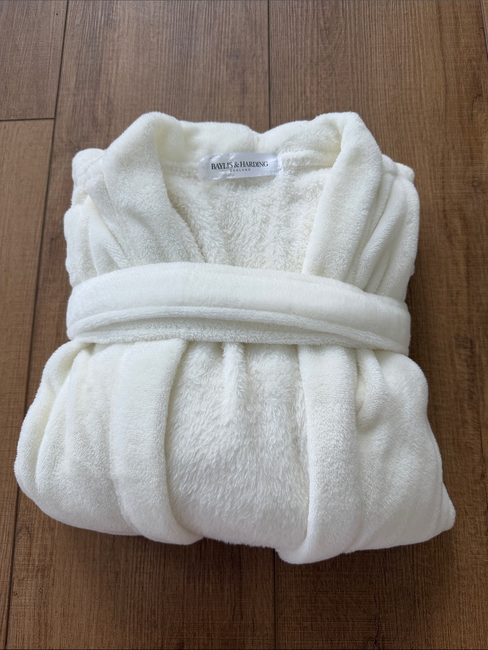 Baylis & Harding Plush White Bath Robe light weight size small